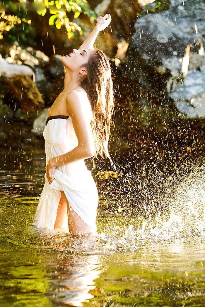 Marie Avgeropoulos in General Santos