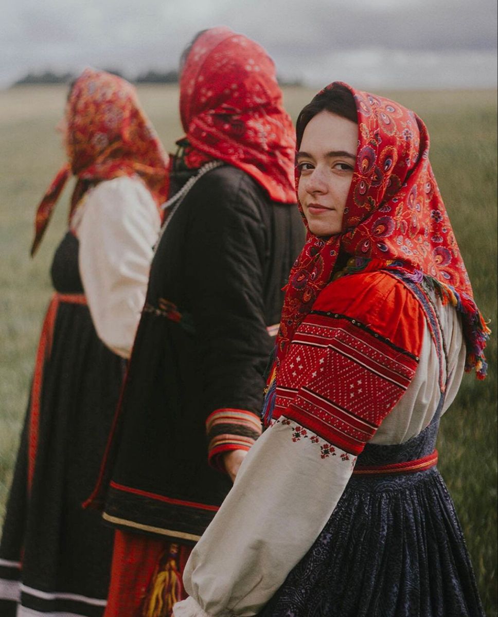 Women in Slavic costumes in General Santos