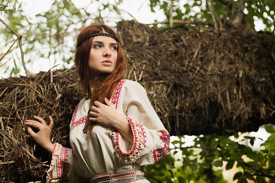Women in Slavic costumes in General Santos